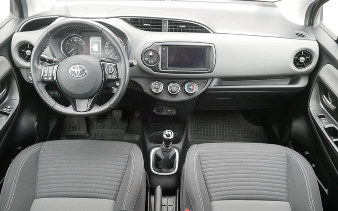 Toyota Yaris cena 56899 przebieg: 78122, rok produkcji 2020 z Warszawa małe 154